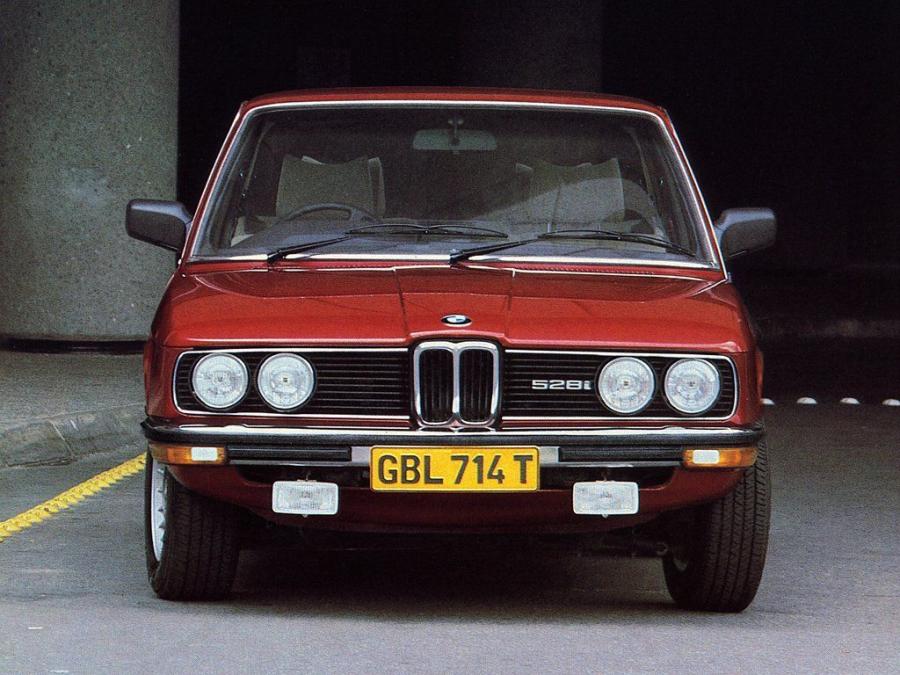  BMW 528i Sedan 1977 года  (ZA) (фото 6 из 6)